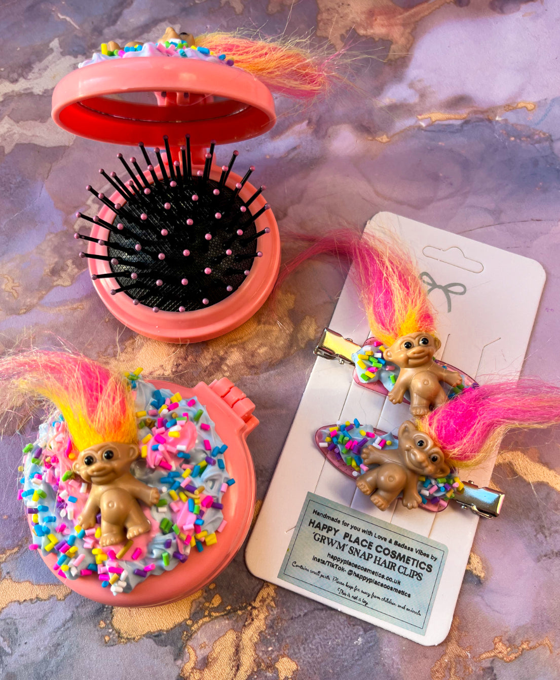Trollin’ Hair Brush Mirror Compact