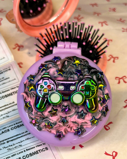 ‘Gamer Girl’ Brush Mirror Compact GRWM